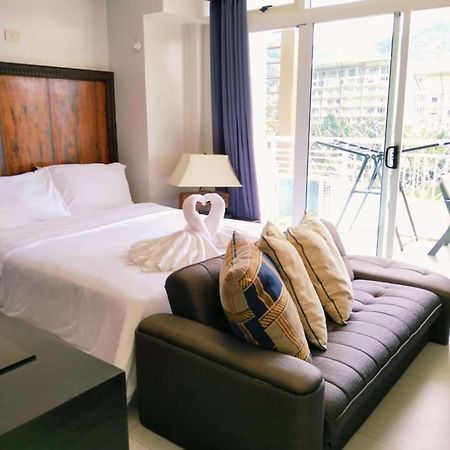 Pico De Loro Beach And Country Club Cutad Экстерьер фото